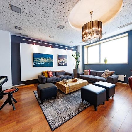Internationales Studierendenhotel Щутгарт Екстериор снимка