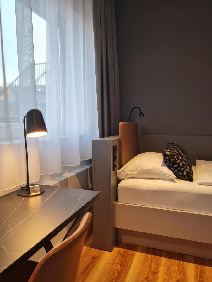 Internationales Studierendenhotel Щутгарт Екстериор снимка
