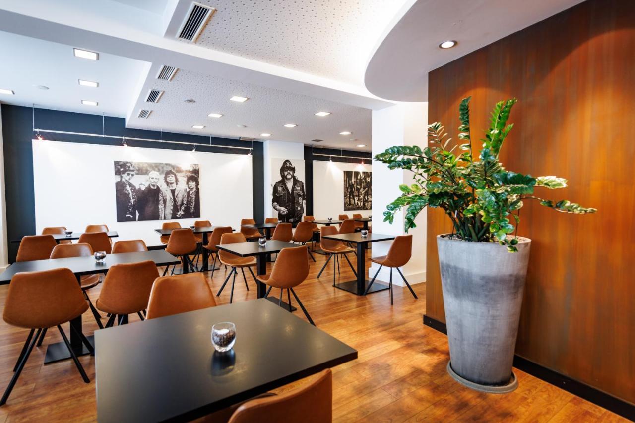 Internationales Studierendenhotel Щутгарт Екстериор снимка