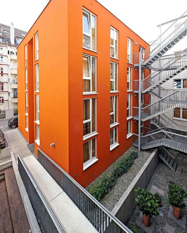 Internationales Studierendenhotel Щутгарт Екстериор снимка